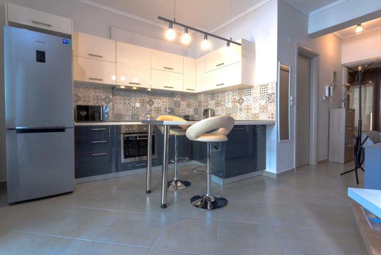 Beautiful & Modern Apartment In Thessaloníki Eksteriør bilde